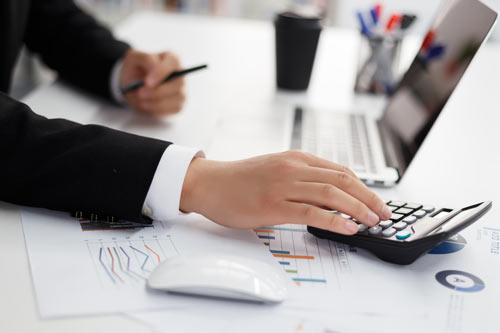 普通中小企業(yè)可以購買慧算賬AI云財(cái)務(wù)軟件自己記賬嗎？
